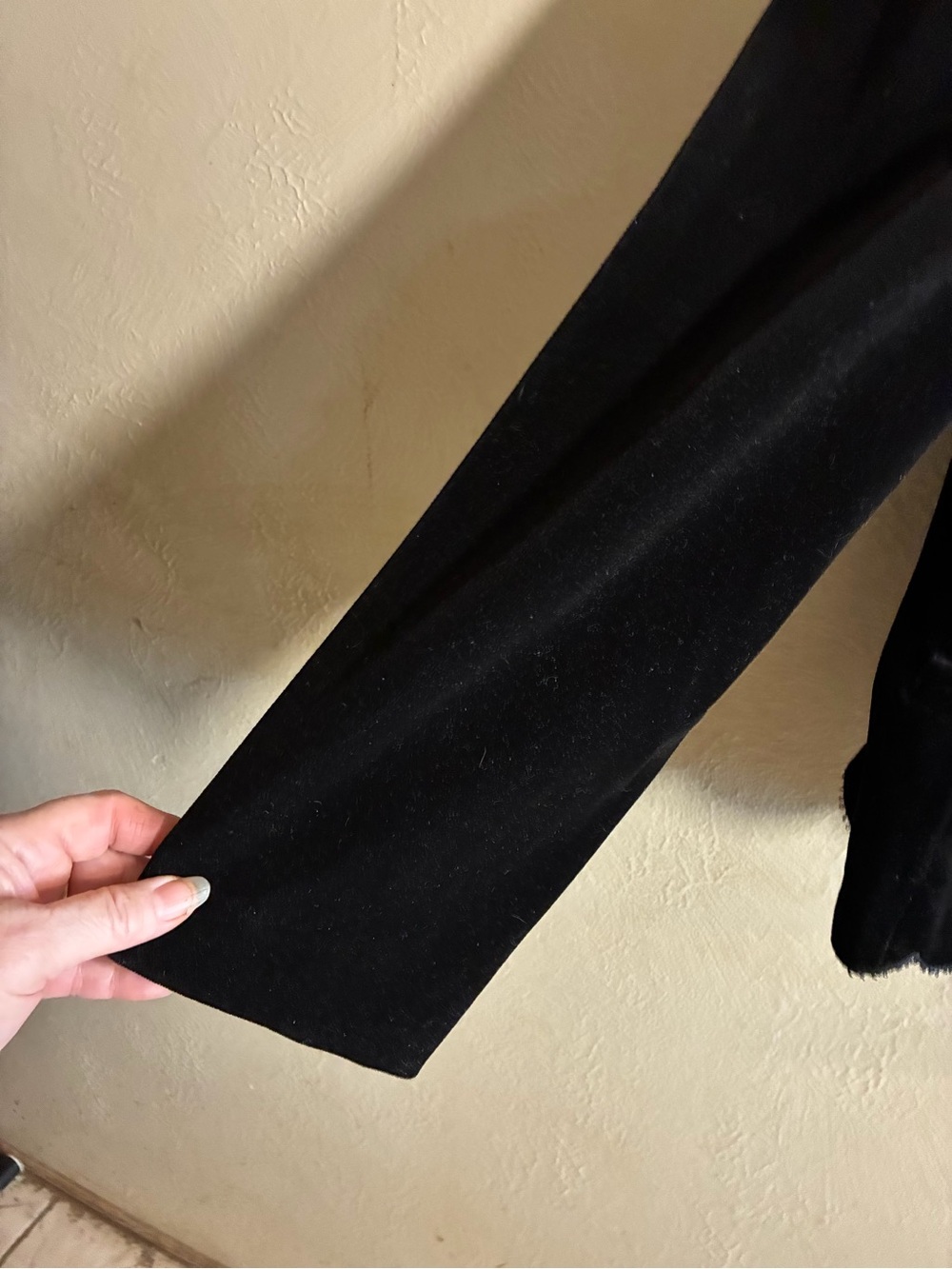 Black Scallop-Edge Velvet Women’s Jacket 80s Vintage Act lll Lg - Picture 4 of 7